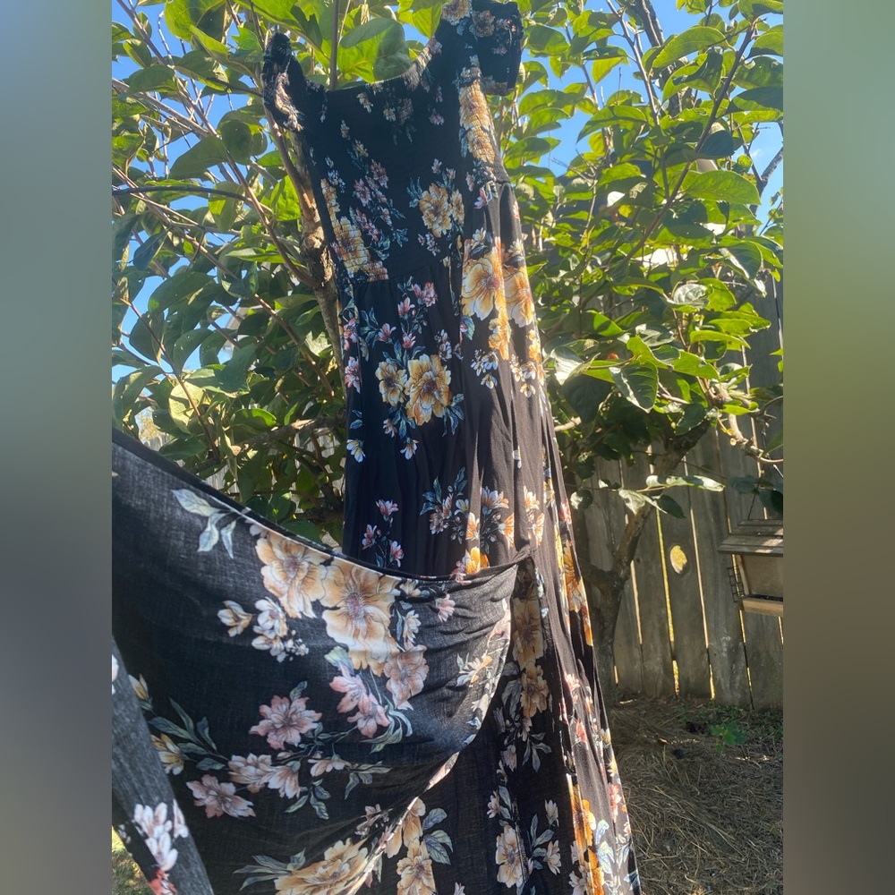 S Xhilaration floral dress